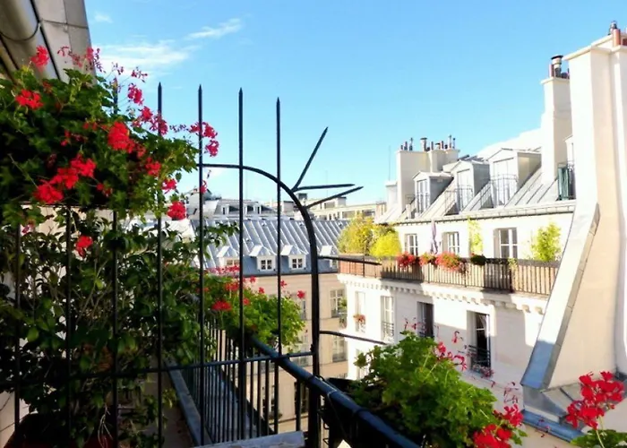 Des Orfevres Hotel
