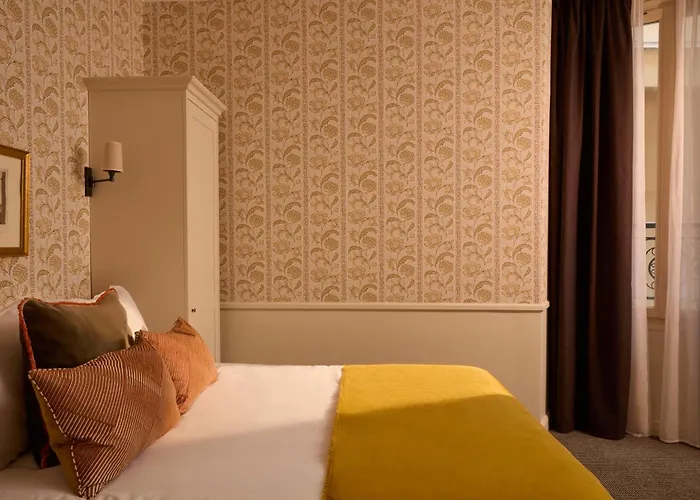 Des Orfevres Hotel