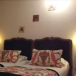Hotel Des Orfevres Parigi