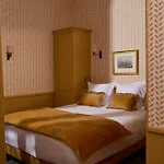 Des Orfevres Otel Paris
