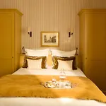 Otel Des Orfevres 3*