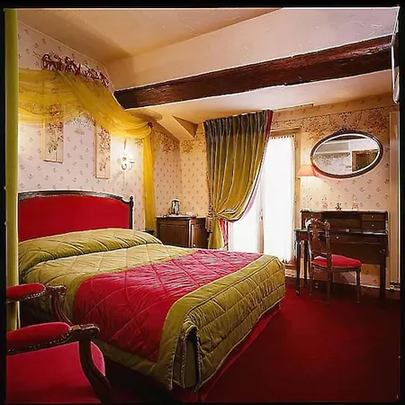 Hotel Grand Dechampaigne Paris