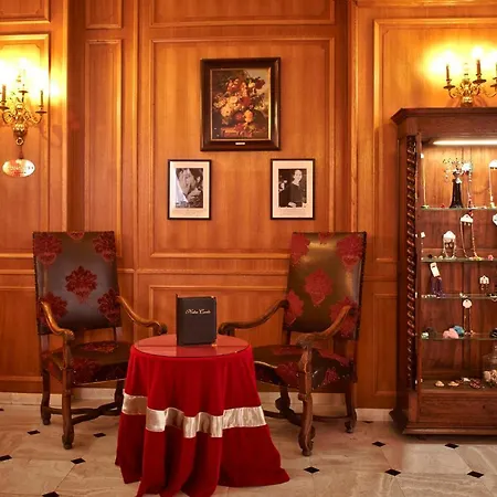 Grand Dechampaigne 3* Parigi