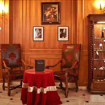 Grand Dechampaigne Hotel