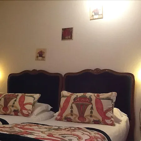 Hotel Grand Dechampaigne Paris