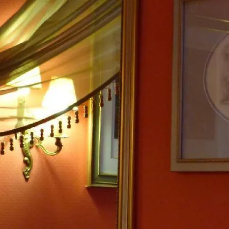 Hotel Des Orfevres