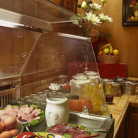 Grand Dechampaigne Hotel Paris