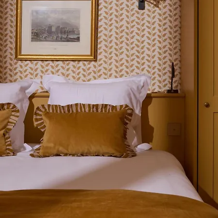 Hotel Des Orfevres Paris
