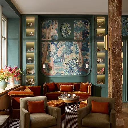 Des Orfevres Hotel