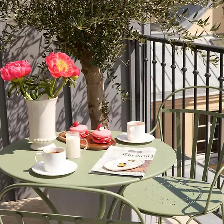 Des Orfevres Hotel 3*
