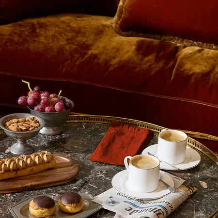 Des Orfevres Hotel 3*