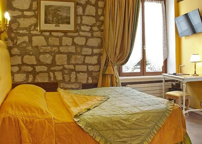 Grand Dechampaigne Hotel Parijs